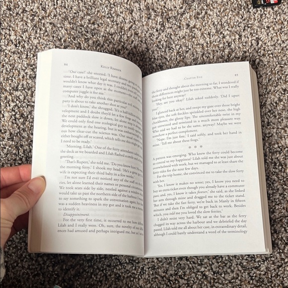 Kelly Rimmer 'Me Without You' Book Paperback - Picture 3 of 3